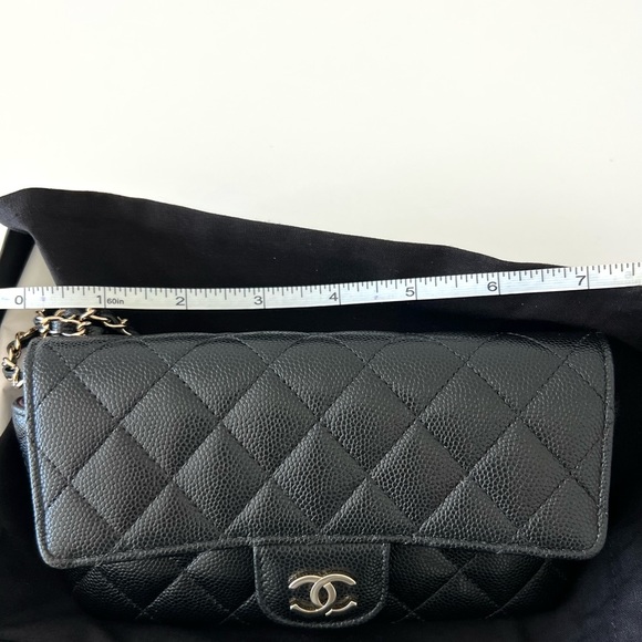NWT Chanel Sunglasses Crossbody bag - Picture 6 of 6